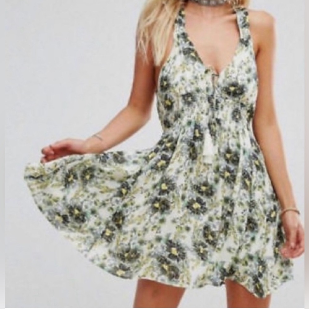 Free People Washed Ashore Printed Dress Ivory and Green Pre-loved MSRP $98 Sz S - Picture 3 of 10